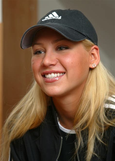 images of anna kournikova